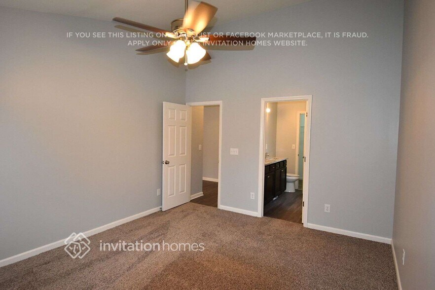 Building Photo - 4821 Marathon Ln