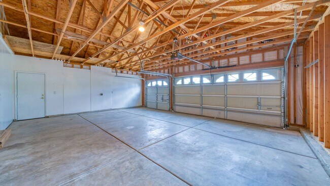 Building Photo - Spanish Springs Rental -- One Story.  No Pets Permitted