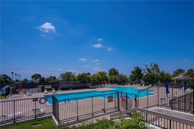 Building Photo - 13624 La Jolla Cir