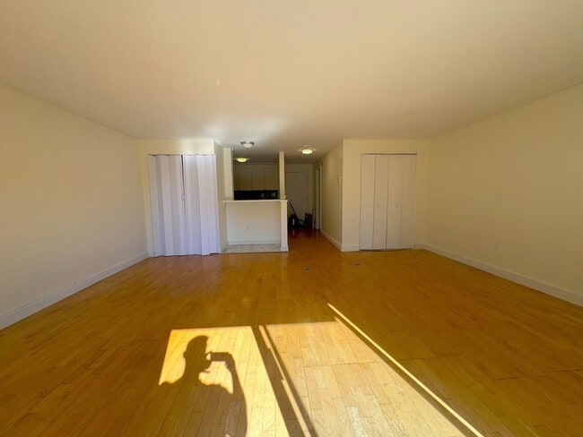 Building Photo - 1321 Worcester Rd