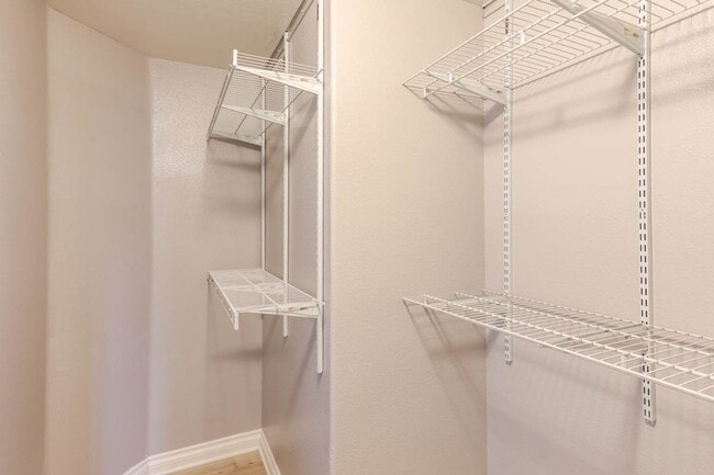 Building Photo - Beautifully Updated 3 Bedroom, Single Story North Las Vegas Home In Gated Community