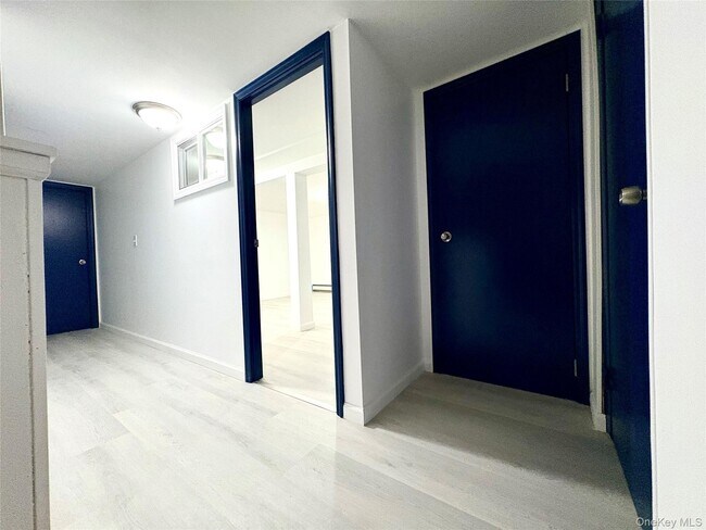 Building Photo - 1649 Falmouth Ave