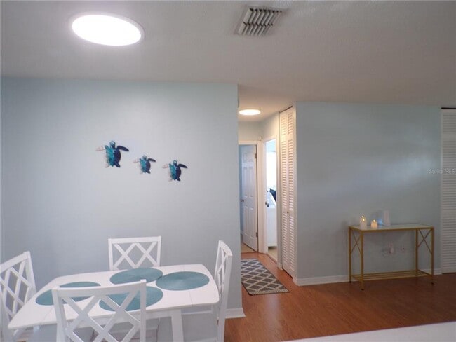 Building Photo - 22308 Laramore Ave