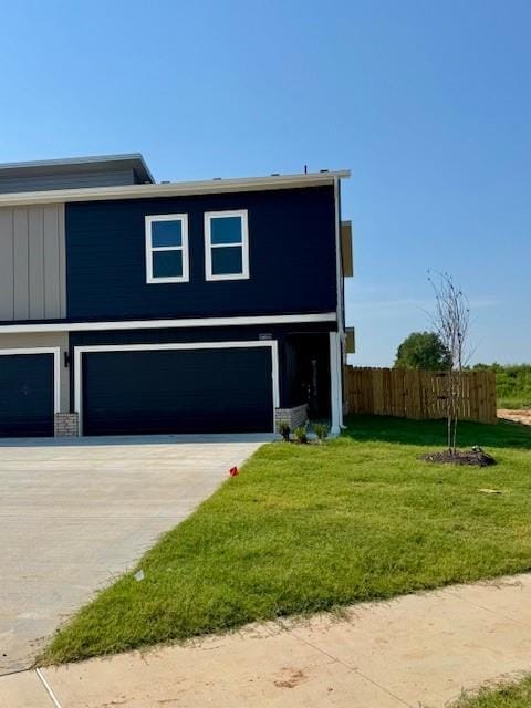 Building Photo - 1703 SW Casuarina Dr