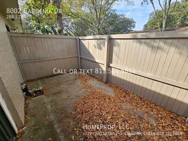 Building Photo - 2 Bedroom Meadowood Condo