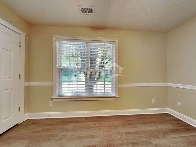 Building Photo - 13315 Glencreek Ln