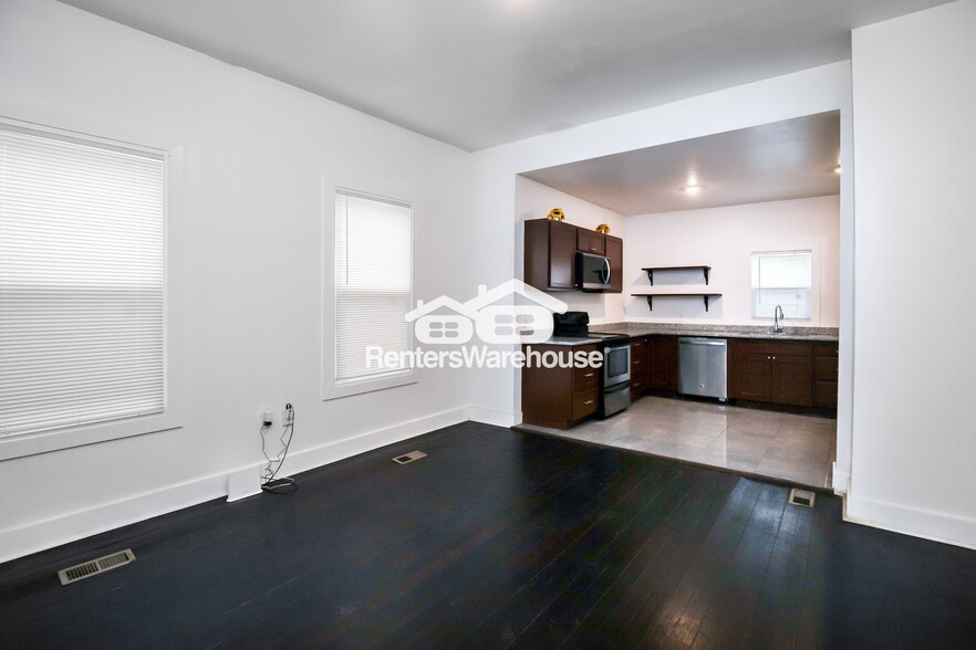 Building Photo - 1322 Yecker Ave
