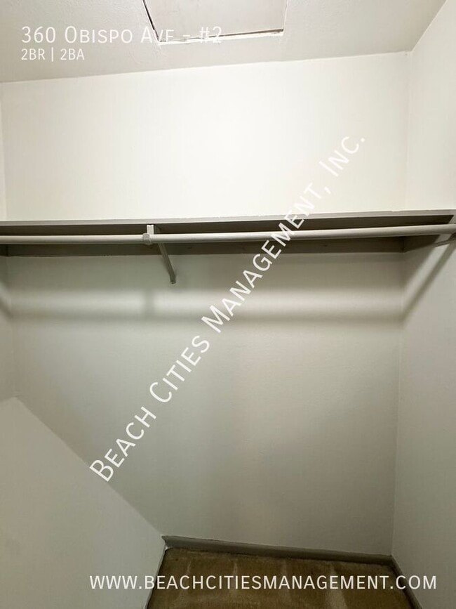 Building Photo - 360 Obispo Ave