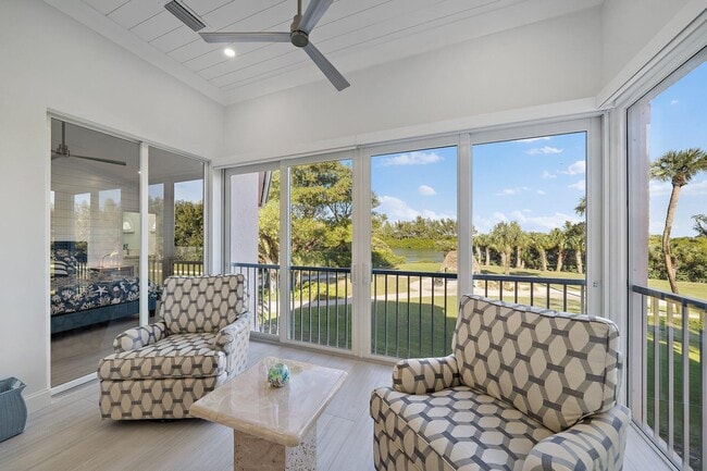 Building Photo - 3902 Fairway Dr N