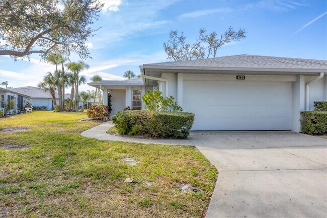 Building Photo - 4220 Center Pointe Ln