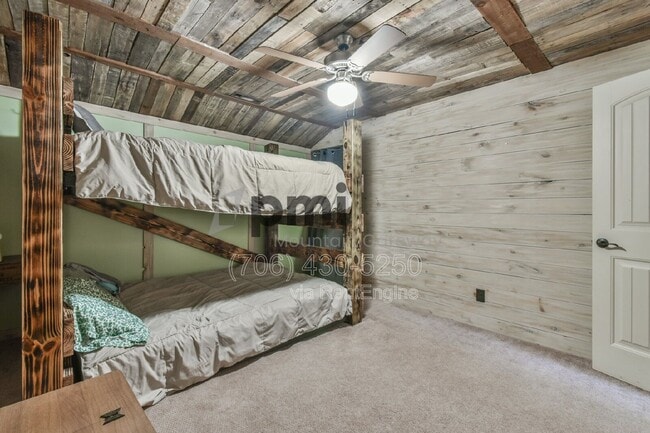 Building Photo - 43 Davis Gap Rd