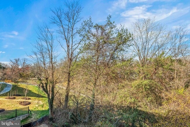 Building Photo - 6232 Folly Ln