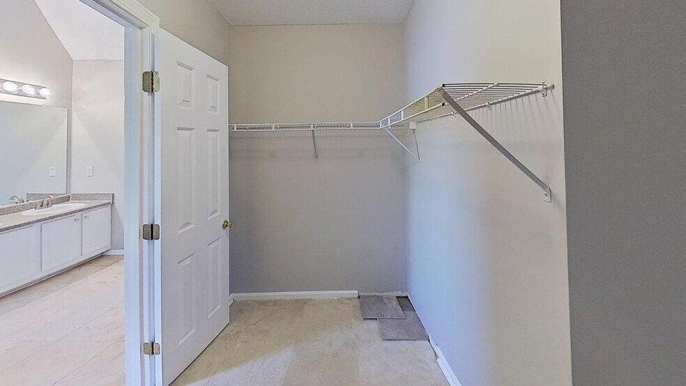 Building Photo - 1219 Partridge Ln
