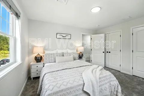 Building Photo - 5 Millie's Wy