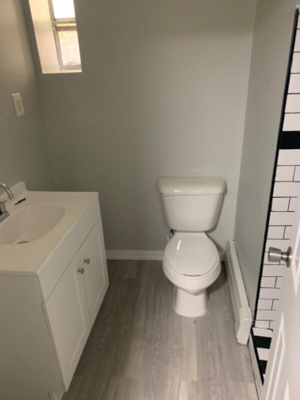 Building Photo - 37 E Lincoln Ave