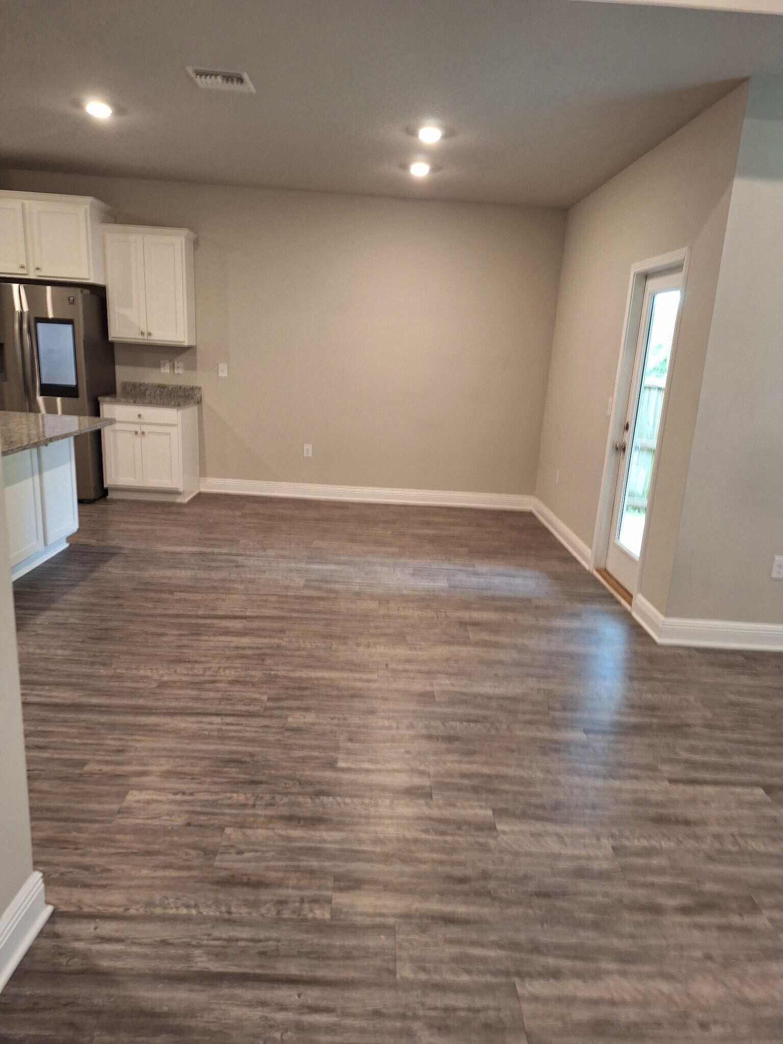 Dining toom - 256 Villa Bay Dr
