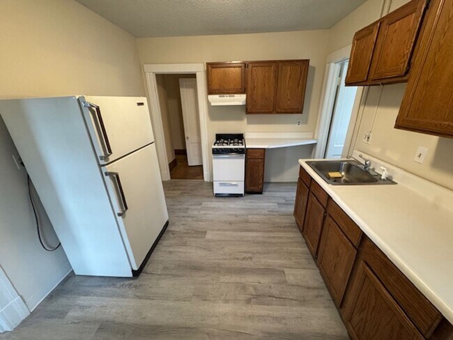 Building Photo - 1-7 Glenwood Ave.