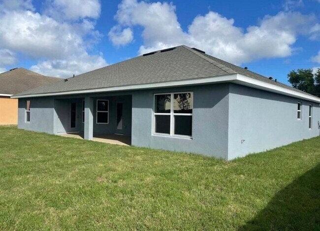 Building Photo - 5237 NW Reba Cir