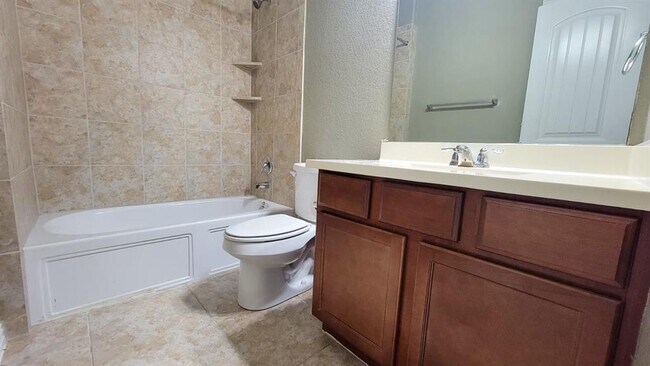 Building Photo - 386 Shale Cir
