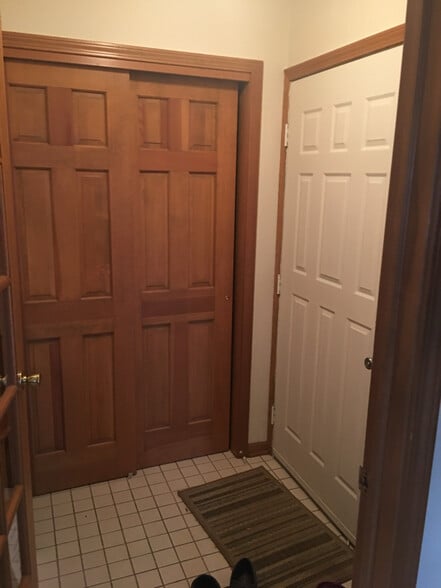 Building Photo - 19 Parkington Cir