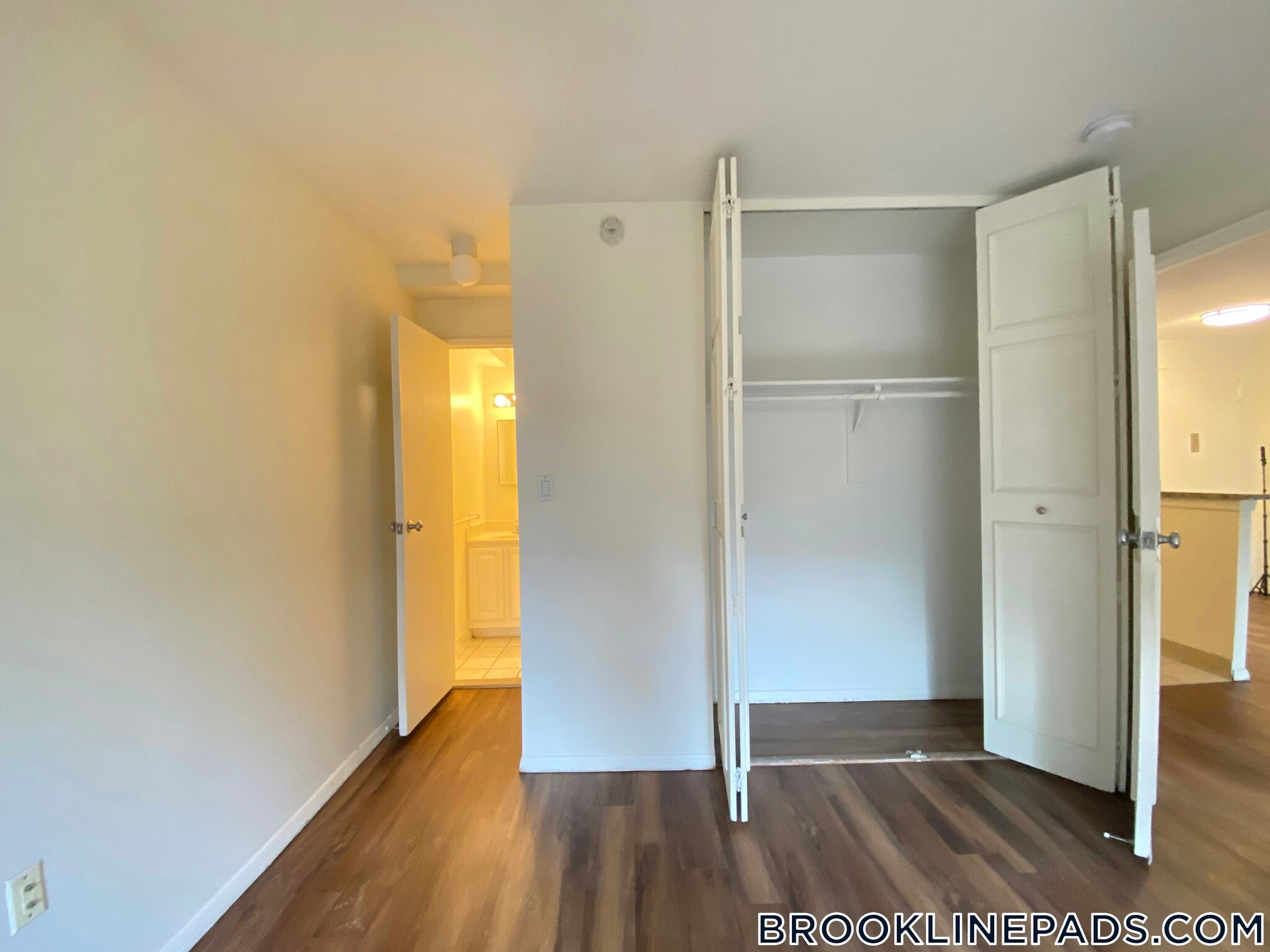 Building Photo - 185 Freeman St