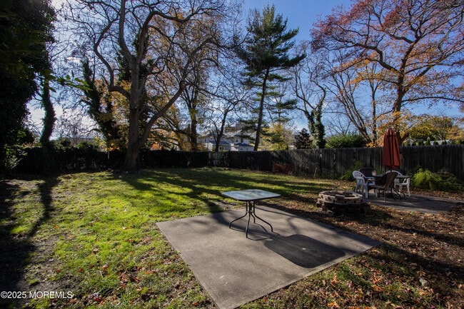 Building Photo - 1014 2nd Ave