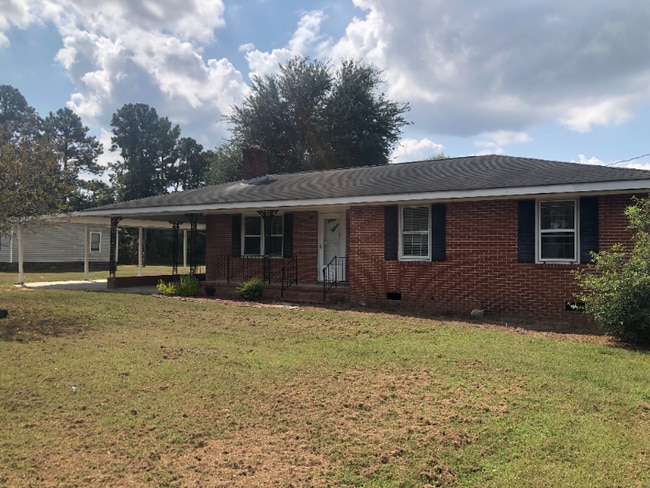 Building Photo - 7613 Hwy 58