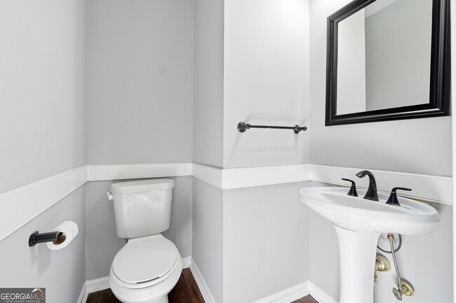 Building Photo - 760 Jackson Bank Pl NW