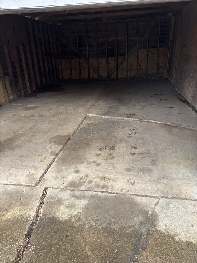 Building Photo - 19449 W Chicago