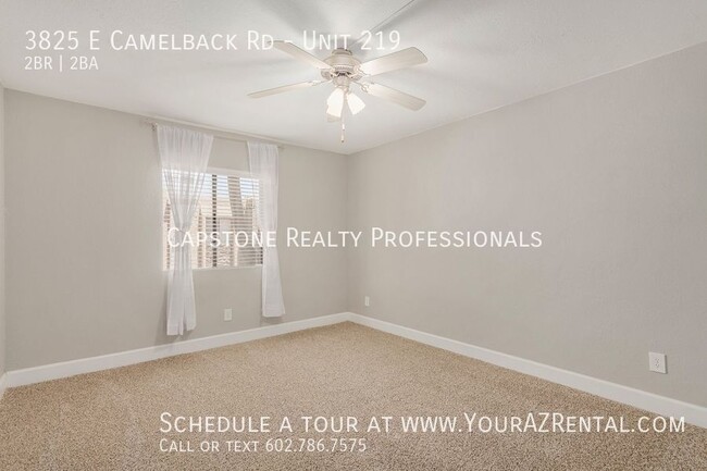 Building Photo - 3825 E Camelback Rd
