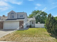 Building Photo - 9132 Sandy Creek Cir