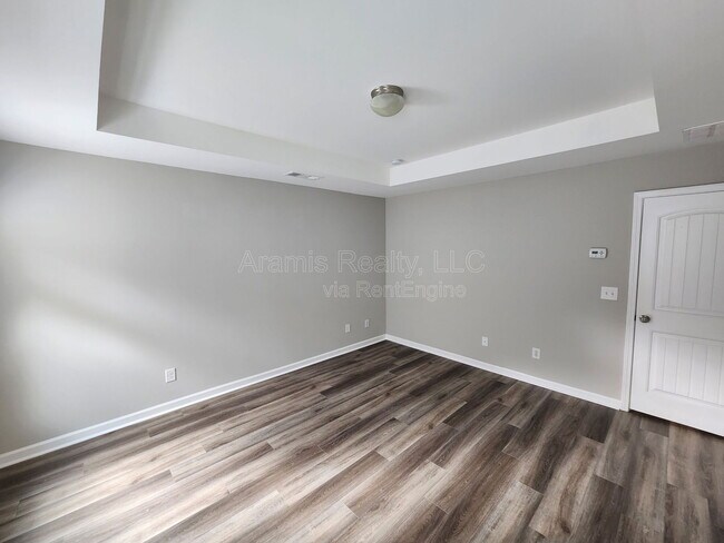 Building Photo - 187 Laurelcrest Ln