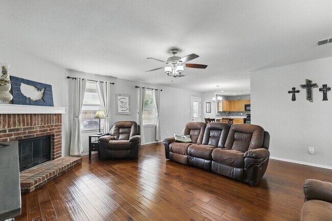 Building Photo - 12629 Shady Cedar Dr