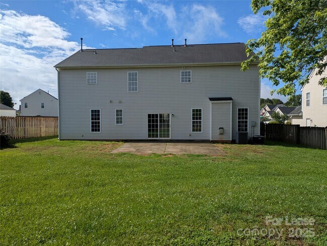 Building Photo - 117 Stallings Mill Dr