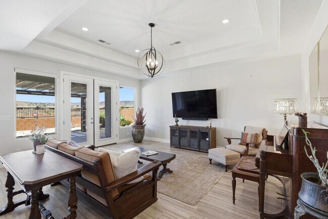 Building Photo - Brio Beauty! 3 Bedroom Home with View and RV Parking!