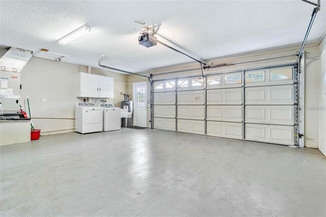 Building Photo - 4904 19th Ave W