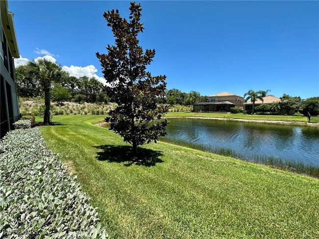 Building Photo - 6532 Monterey Point