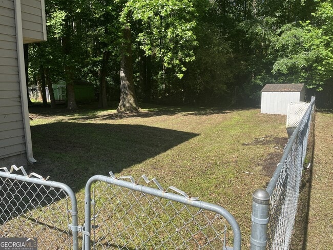 Building Photo - 2561 Lewfield Cir SE