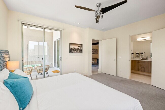 Building Photo - 191 The Riv