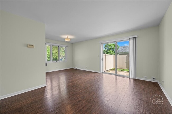 Building Photo - 751 Monticello Dr