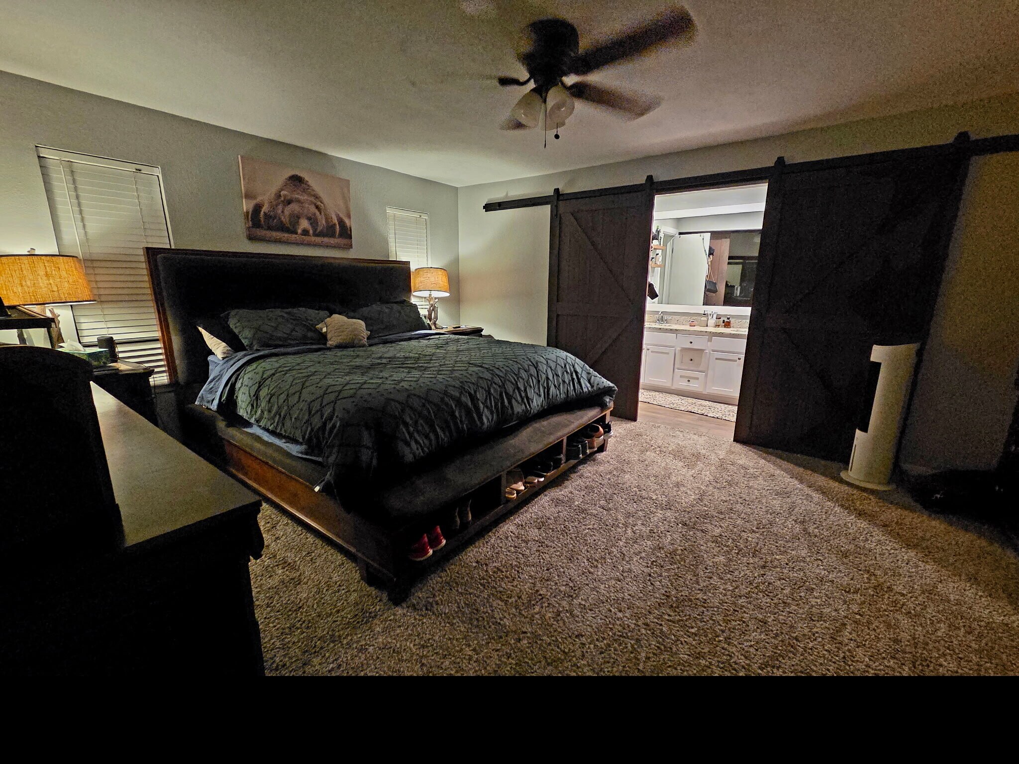 Building Photo - 801 Rolling Hill Terrace