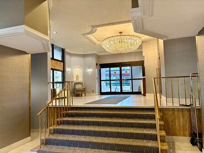 Building Photo - 5500 Friendship Blvd