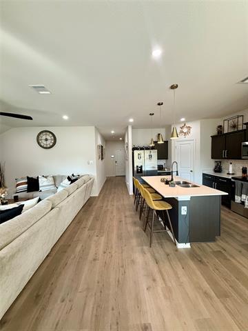 Building Photo - 11312 Evergreen Ln