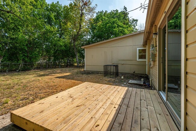 Building Photo - 4123 Dacca Dr