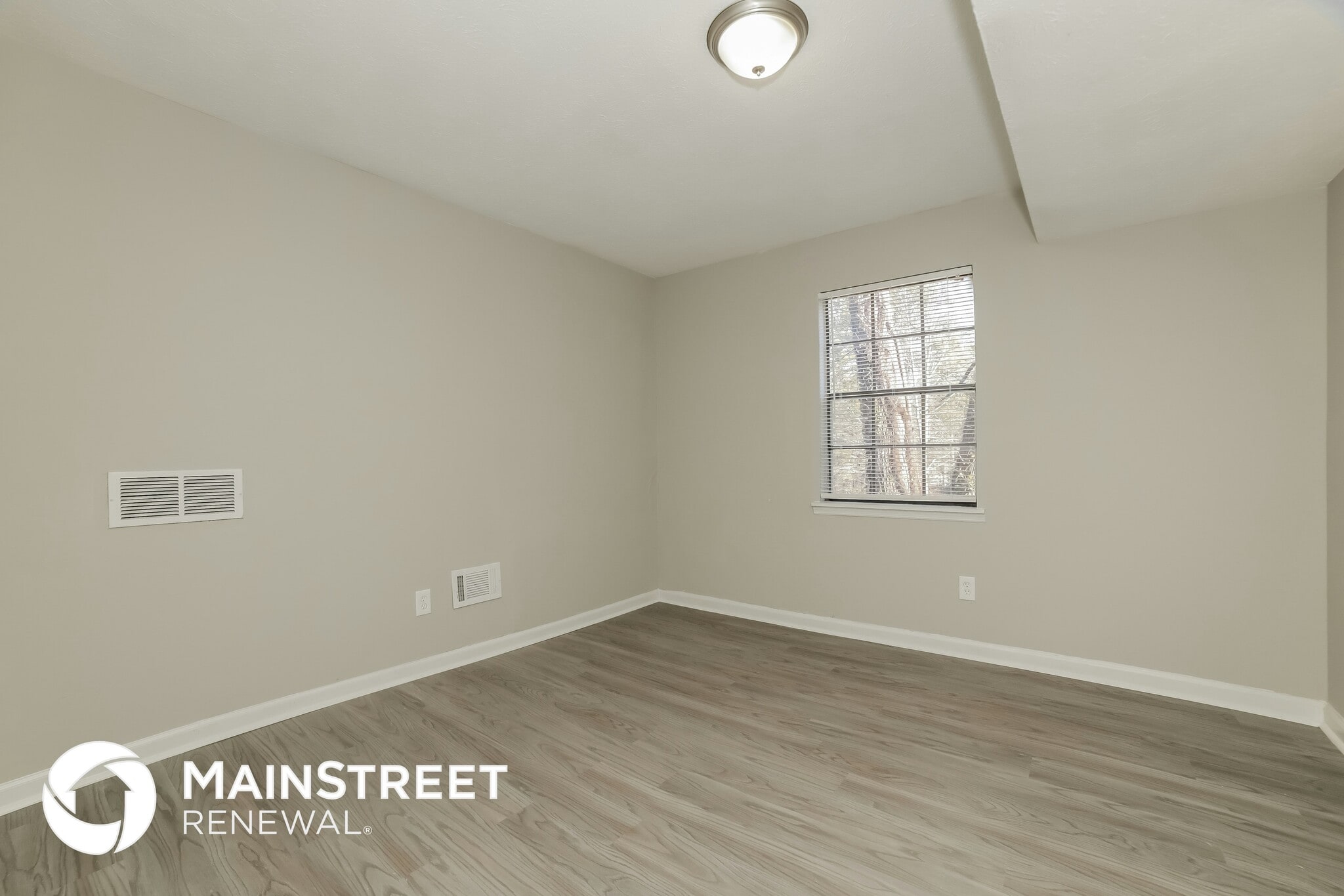 Building Photo - 3847 Rocklane Ct