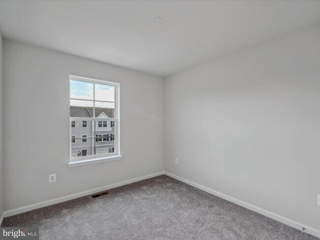 Building Photo - 180 Cooperage Rd
