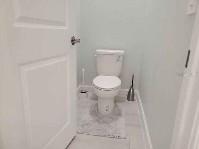 Building Photo - 16087 Ivy Rdg Ct