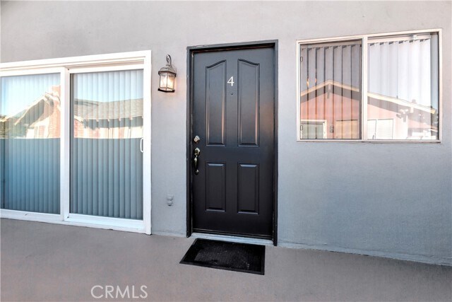Building Photo - 24511 Alta Vista Dr