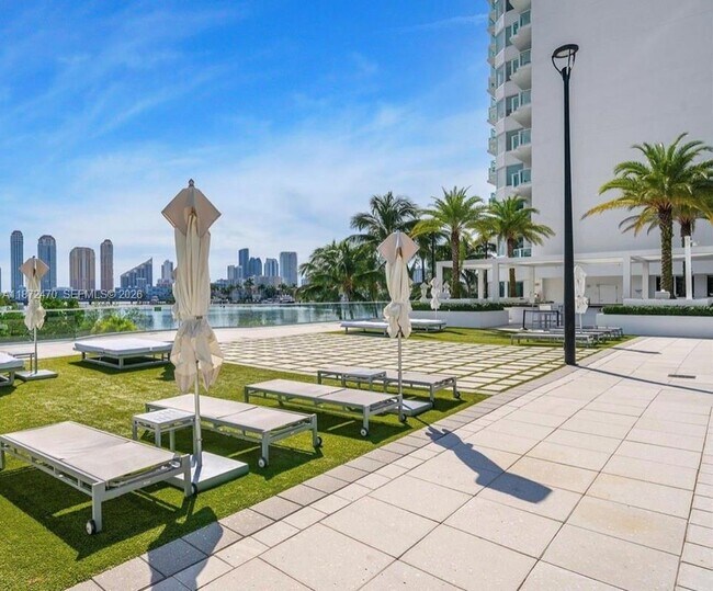 Building Photo - 3201 NE 183rd St