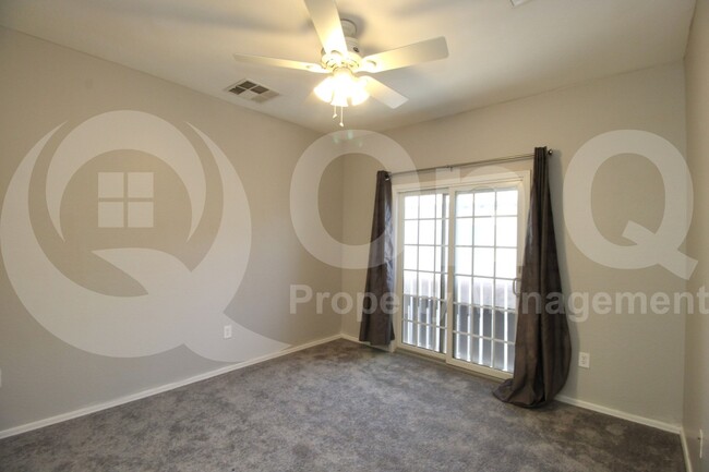 Building Photo - 4769 E Thunderheart Trail